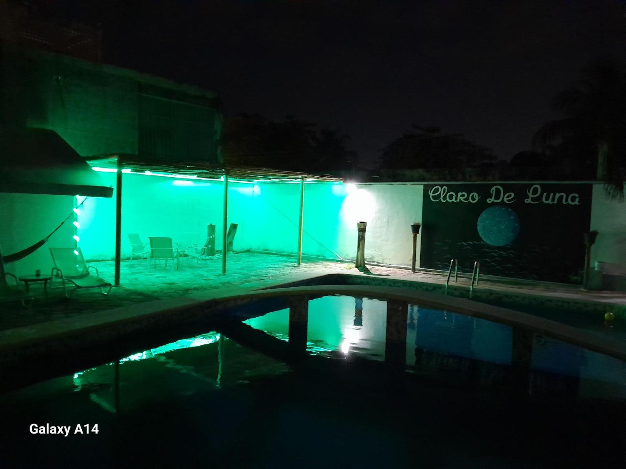 Claro De Luna Playa del Carmen Exteriör bild
